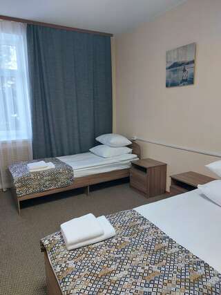 Гостиница Куршавель Байкальск Двухместный номер с 2 отдельными кроватями-3