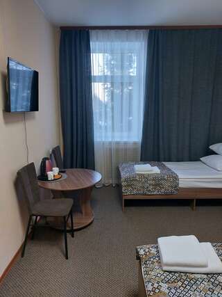 Гостиница Куршавель Байкальск Двухместный номер с 2 отдельными кроватями-4